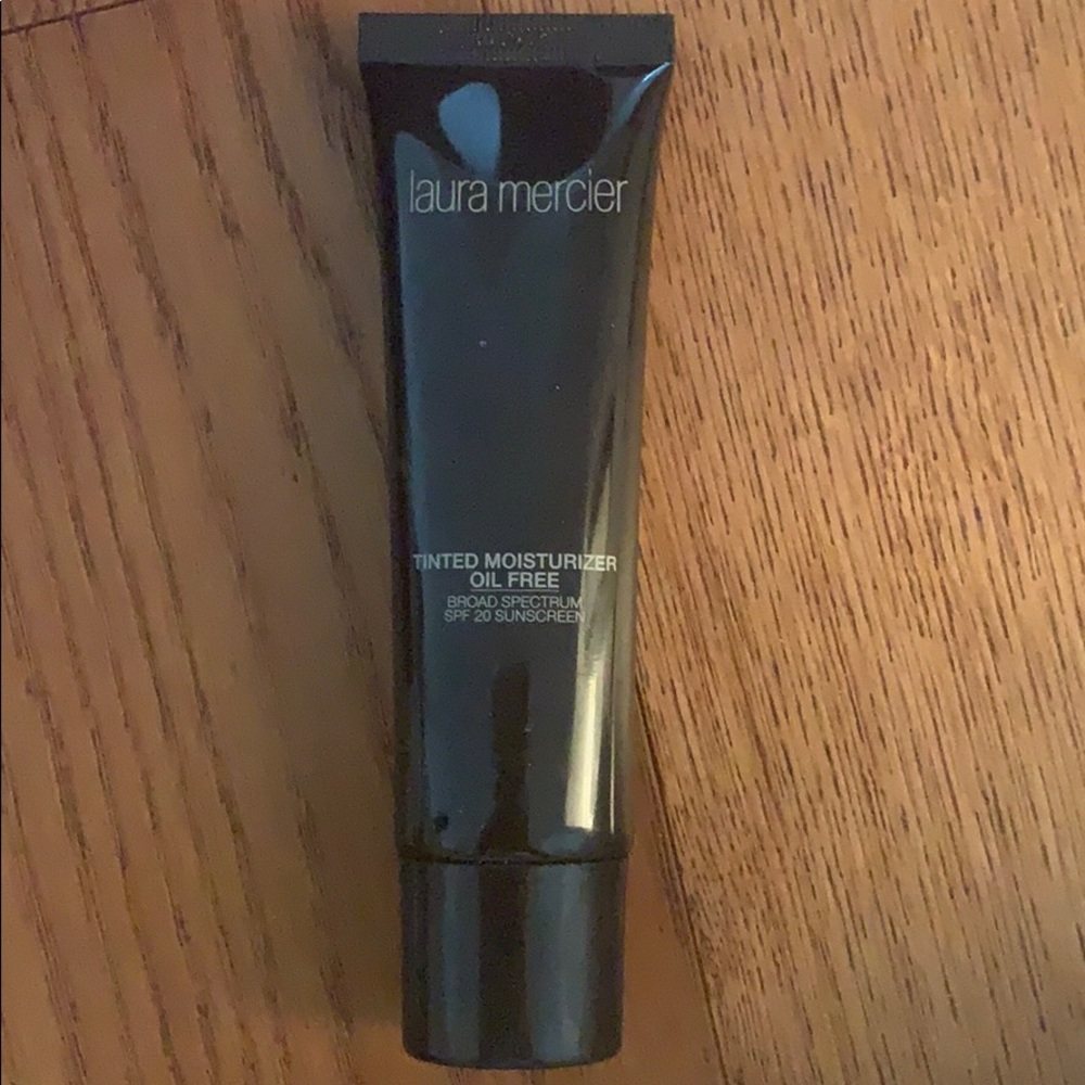 Laura Mercier Tinted Moisturer SPF 20